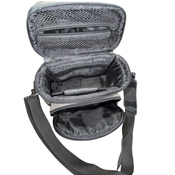 Kodak EasyShare LS443 4.0MP Digital Camera Battery Dock Cables Case For parts - Picture 4 of 11